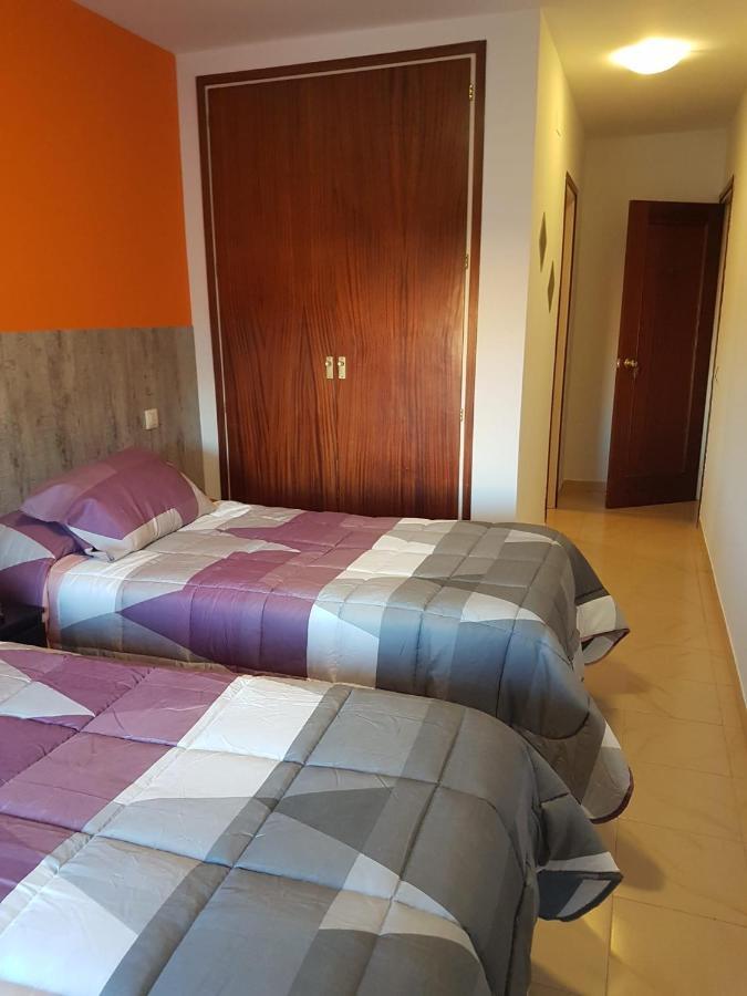 Hostal Galicia Figueres  Exterior photo